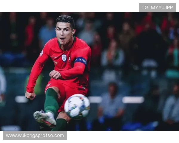 C罗与贝利的伟大之争：核心标准与时代适配性分析