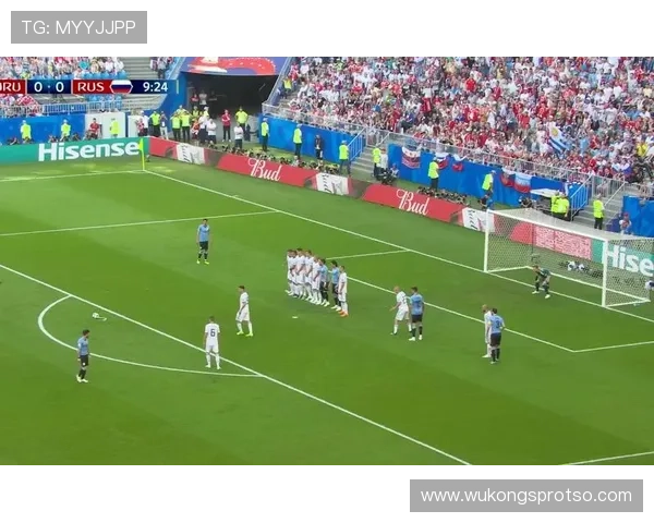 世界杯名场面：苏亚雷斯手球与争议瞬间全解析