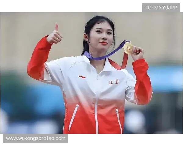 吴艳妮赛前喝的那杯咖啡，够我交一个月房租了