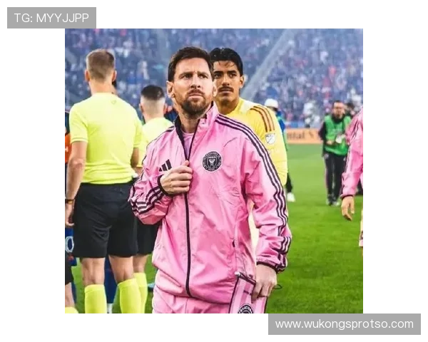 梅西居然带球去超市结账，那架势……我笑出声了！