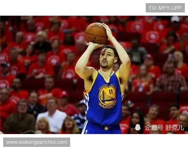 汤普森无球跑位更稳，较上季为库里制造空间