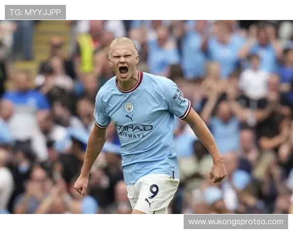 撕开后防前插抢点，哈兰德本季比上季更频繁牵扯